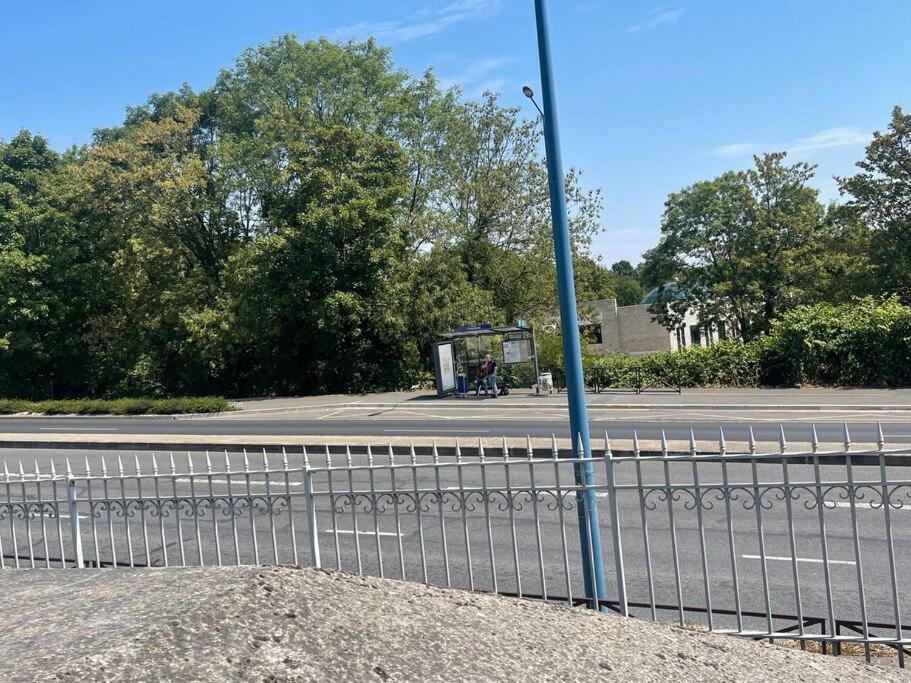 F3 Entier J - Proche Roissy-Villepinte-Paris Villiers-le-Bel Kültér fotó
